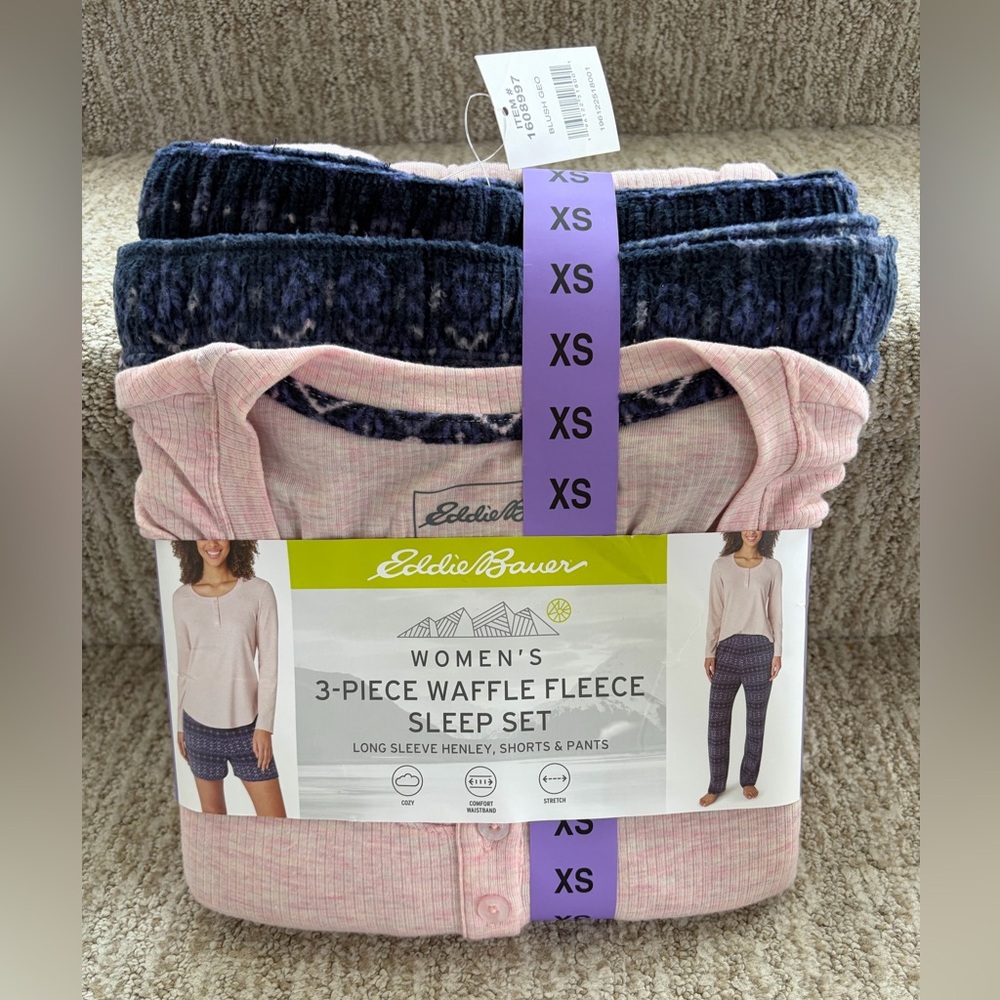Eddie Bauer 3 piece women’s waffle fleece sleep set. Size XS. NWT.